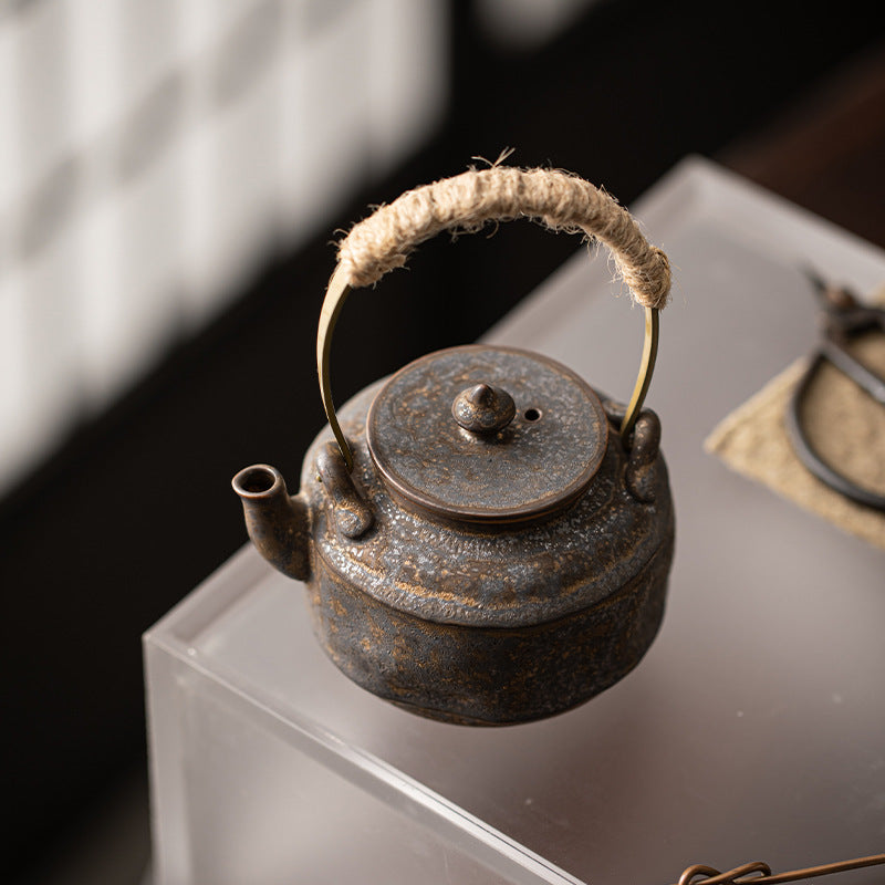 Acchaizing Iron Glazed Tiliang Teapot